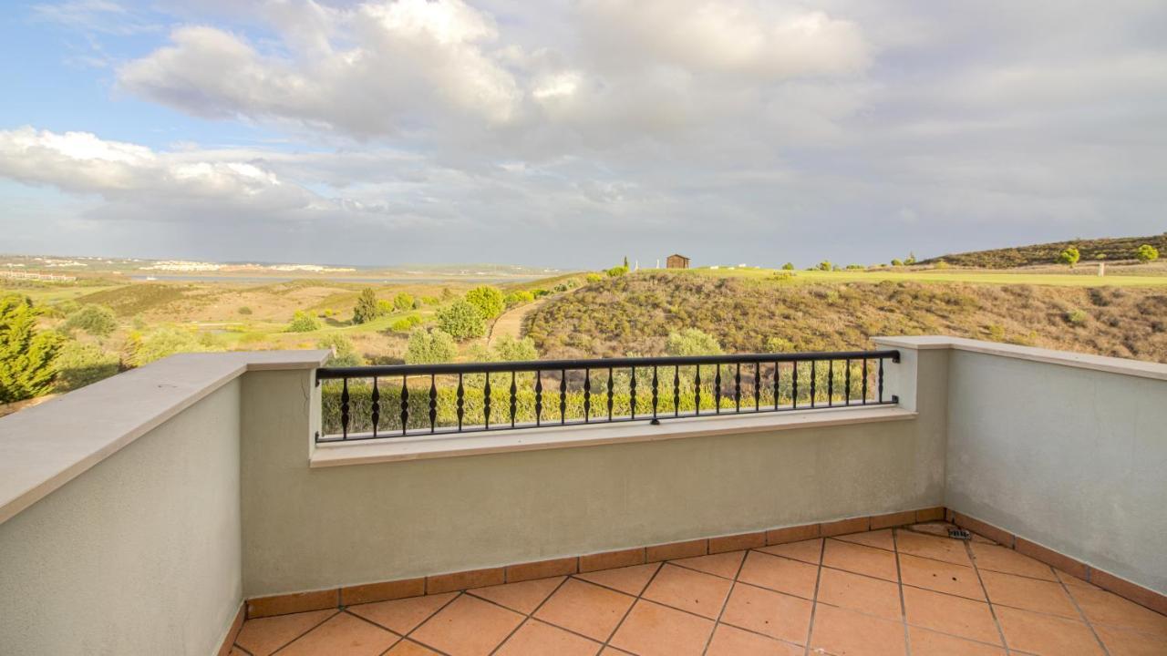 Villas @ Quinta Do Vale Golfe كاسترو ماريم المظهر الخارجي الصورة